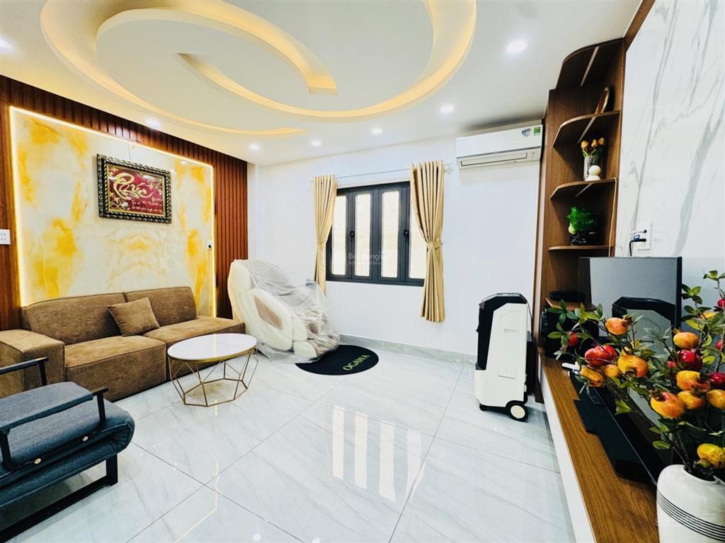 Giá chỉ hơn 6đsở hữu ngay nhà 5 tầng hẻm xe hơi ngay lê văn quới ngã tư bốn xãgiáp tân phú