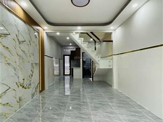 Nhà ngay tỉnh lộ 10  giáp quận 6 bà hom  chủ gấp bán
