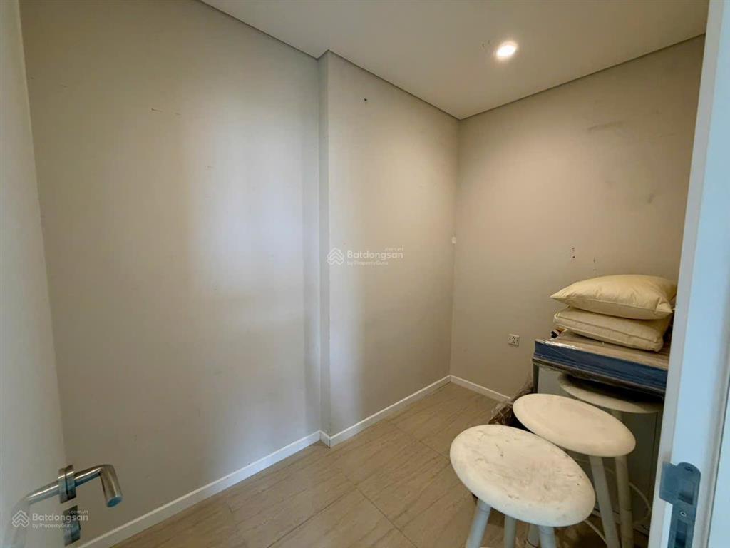 Cho thuê đảo kim cương 3pn 124m2 full nt tầng trung view sông. giỏ hàng đảo 1pn 2pn 3pn giá tốt