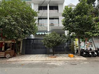 57 tỷ / hẻm xe tải né nhau  nguyễn hữu cảnh / 10x27m  cn 360m2 / 3 tầng  tiện xây chdv  h6 tầng