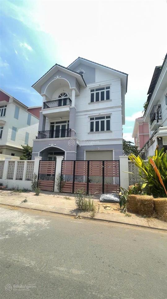 Biệt thự đơn lập xây dựng 5 đường liên phường giá rẻ nhất thị trường, hiện trạng nhà thô, shr