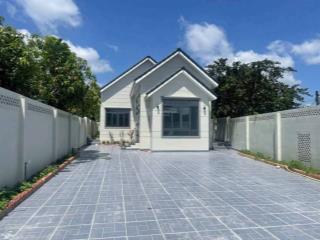 Bán nhà vườn hoàn công đầy đủ(dt 358m2)giá 4,4 tỷ thương lượng thêm. đường cây bài xã phước vĩnh an