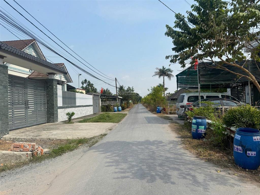 Chủ muốn bán nhanh trong tháng giảm 200tr lô đất thổ cư.mặt tiền đường nhựa(dt299m có thổ)còn 720tr