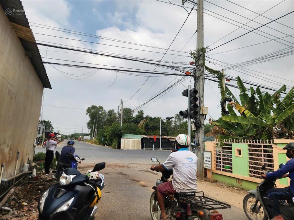 Rõ ràng đất thật giá thật 100% (dt 194.8m2) giá 650tr. cách đường dt787 chợ, trường học chỉ 200m