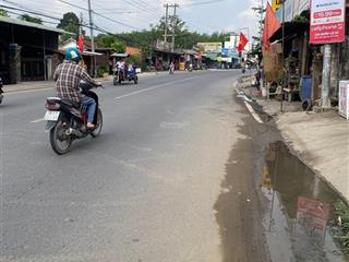 Ngop bank giá rẻ nhất khu vực(dt219m)giá 920tr.vị trí 1/hương lộ 2 trảng bàng .0902 850 *** xem sổ