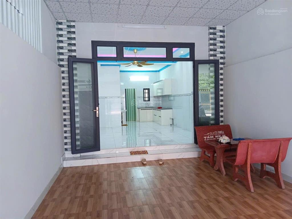 Chủ mất khả năng chi trả ngân hàng. cần ra nhanh căn nhà mặt tiền nguyễn văn khạ (128m) giá 980tr