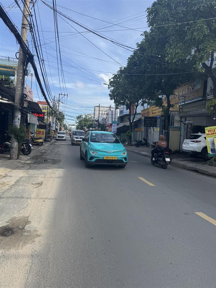 Nhà bình tân  4 tầng btct  4pn, 4wc  giá 5,5tỷ rẻ nhất khu vực