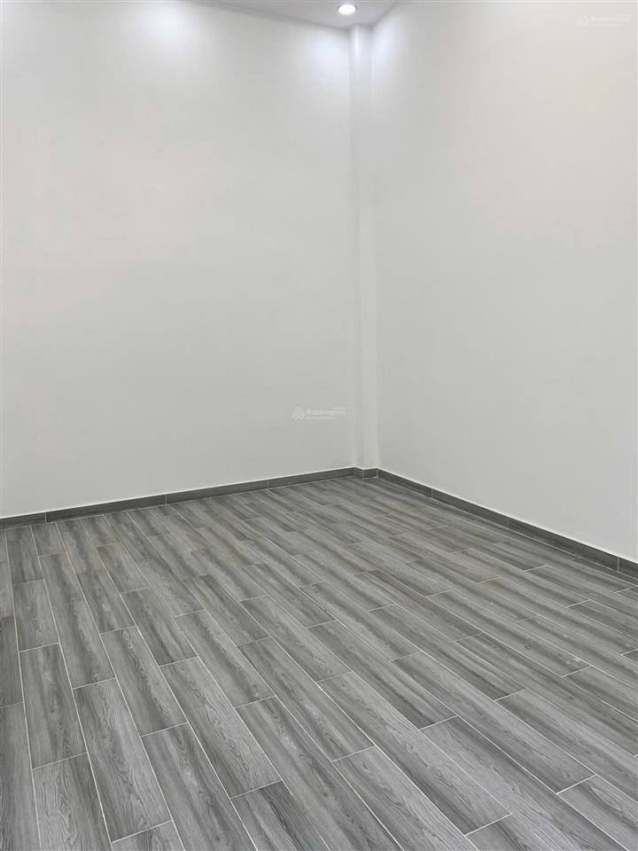 Siêu phẩm tân hòa đông  2 mặt hẻm 6m ô tô.
ngủ nhà  64m2 (5.5x12) 2 tầng  chỉ 6,7 tỷ tl