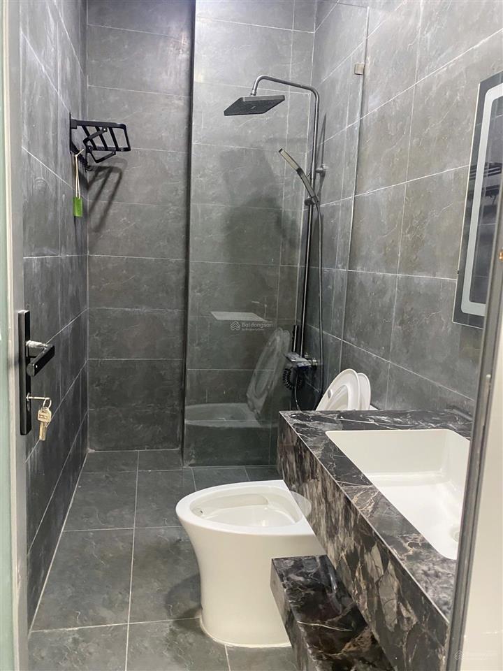 Siêu phẩm tân hòa đông  2 mặt hẻm 6m ô tô.
ngủ nhà  64m2 (5.5x12) 2 tầng  chỉ 6,7 tỷ tl