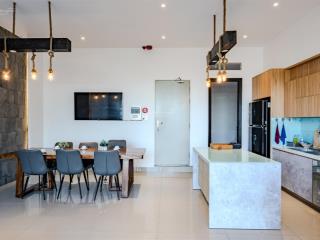 Biệt thự 3 mt biển mỹ khê  8ph  view trực diện biển