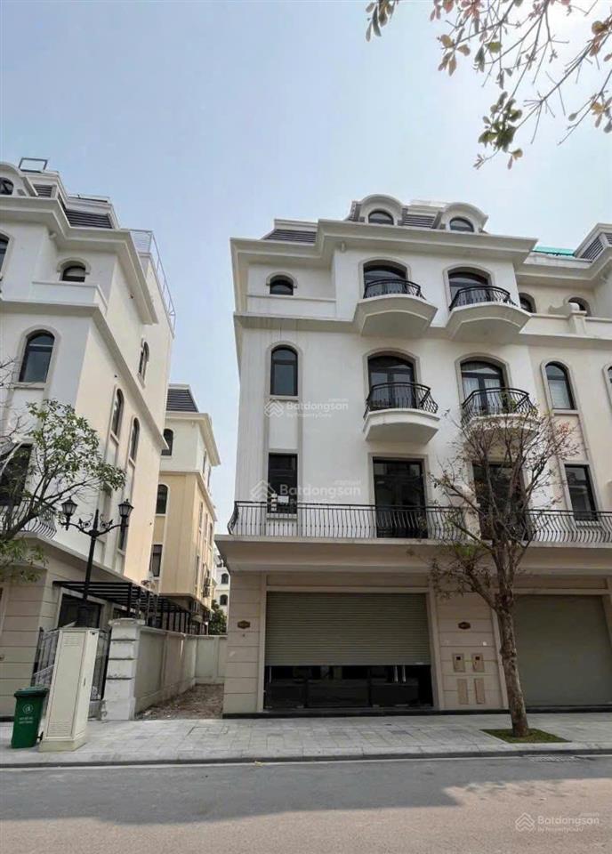 Chính chủ cần tiền gửi bán gấp căn xẻ khe phân khu sao biển , vinhomes ocean park2