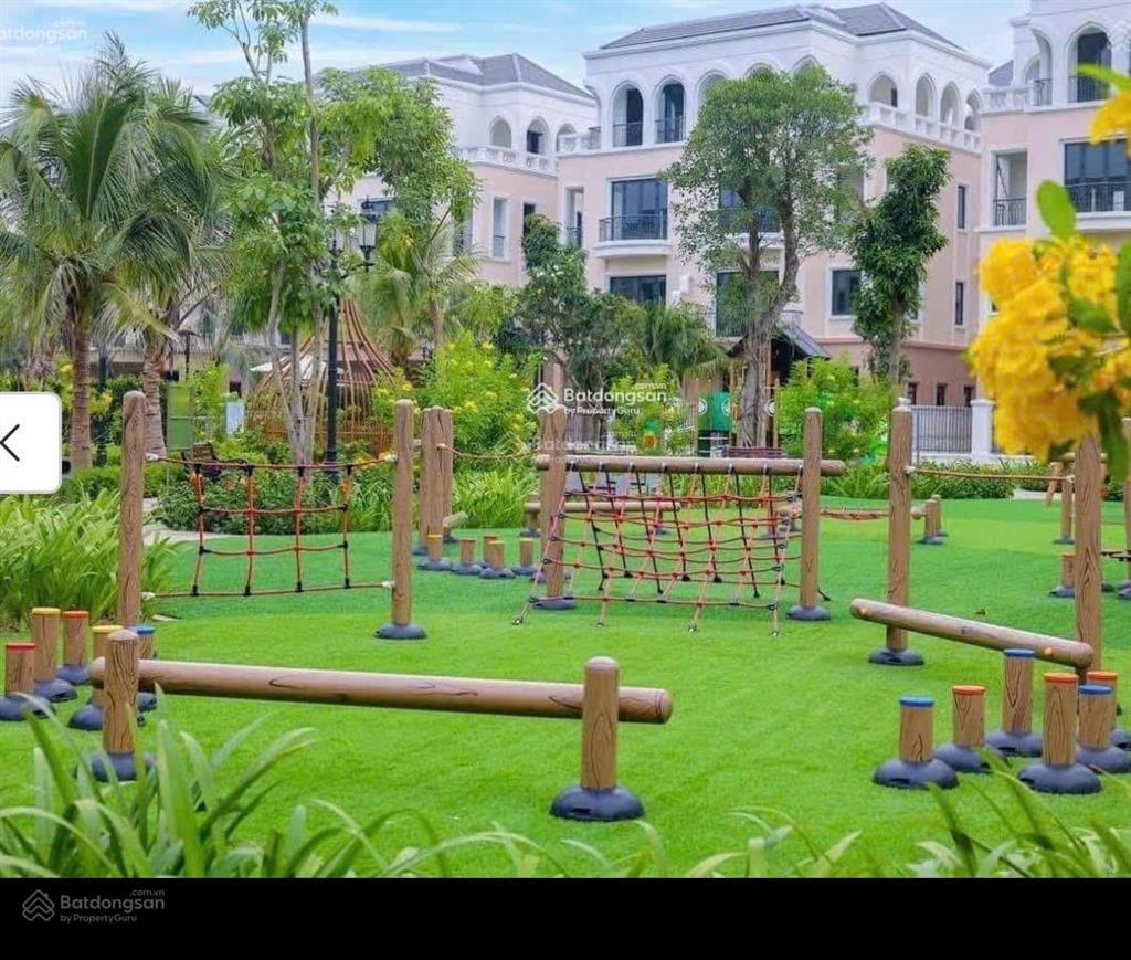 Chính chủ cần tiền gửi bán gấp căn xẻ khe phân khu sao biển , vinhomes ocean park2