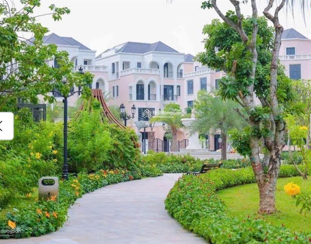 Chính chủ cần tiền gửi bán gấp căn xẻ khe phân khu sao biển , vinhomes ocean park2