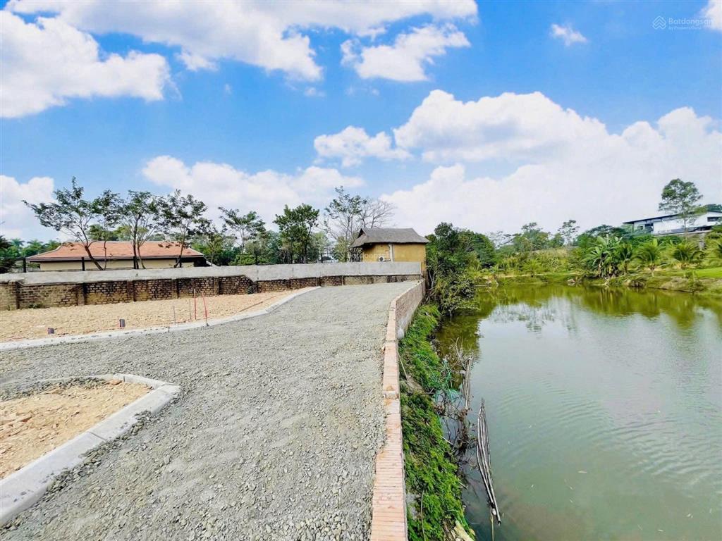 Chính chủ cắt lỗ đất đồng trạng khu dân cư hiện hữu, đường rộng, ô tô vào tận đất