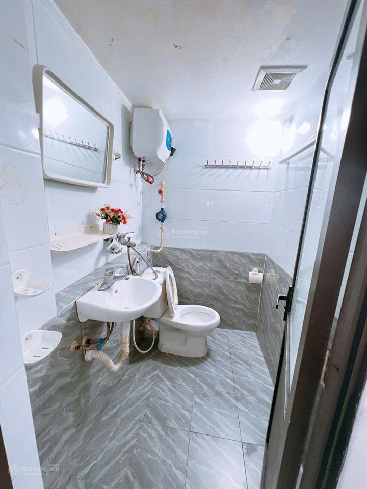 Nhà trọ trần bình, dịch vọng, cầu giấy giá 3,3 triệu/ tháng phòng đẹp