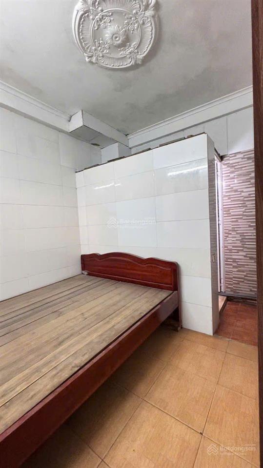 Cho thuê trọ 132 đường cầu diễn từ liêm giá chỉ 2,8 triệu/tháng diện tích 18m