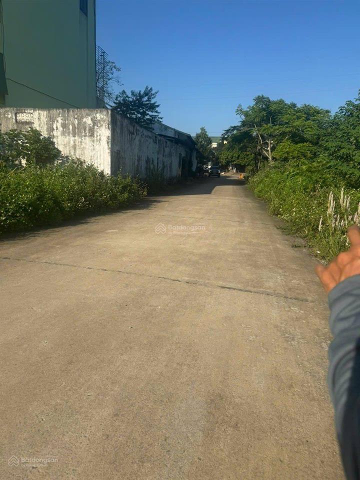 Đất gần ngay ql21 vào 70m giá 45 triệu/m, chủ cần bán gấp trung tâm phú cát