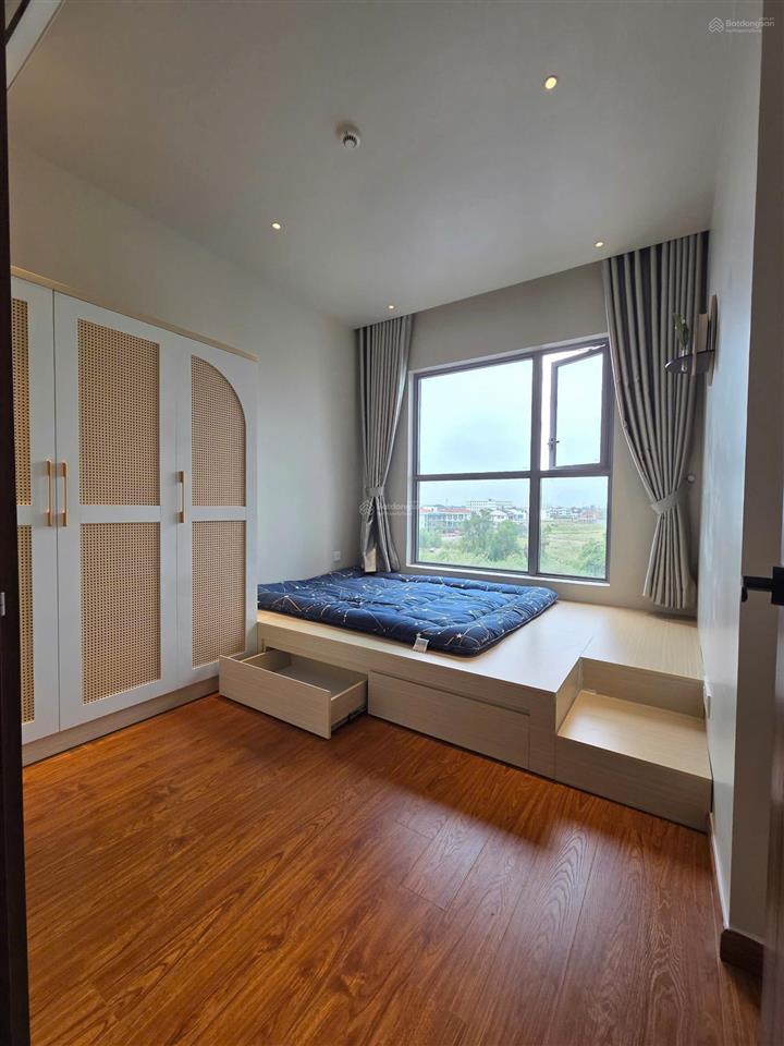 Bán gấp căn hộ celesta rise  nguyễn hữu thọ, 2pn  dt 80m2  giá 6 tỷ 350 bao hết