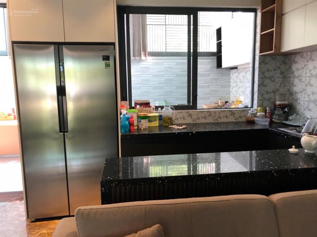 Bán biệt thự nine south trục chính thương mại đường 21, lộ giới 30m full nội thất chỉ 19,5 tỷ