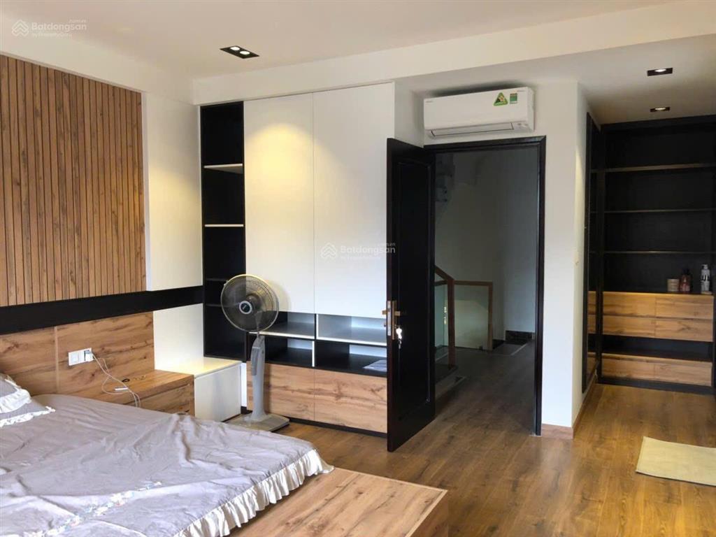 Bán biệt thự nine south trục chính thương mại đường 21, lộ giới 30m full nội thất chỉ 19,5 tỷ