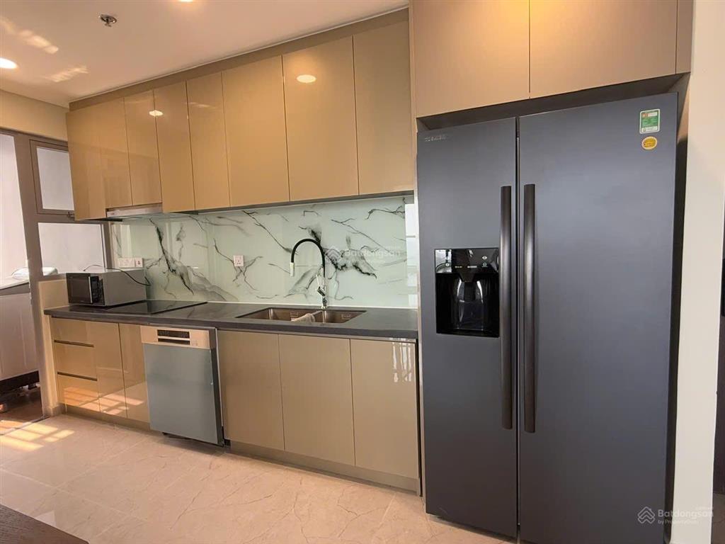 Cho thuê celesta rise 2pn căn góc 85m full nội thất tầng cao giá 19 triệu/tháng