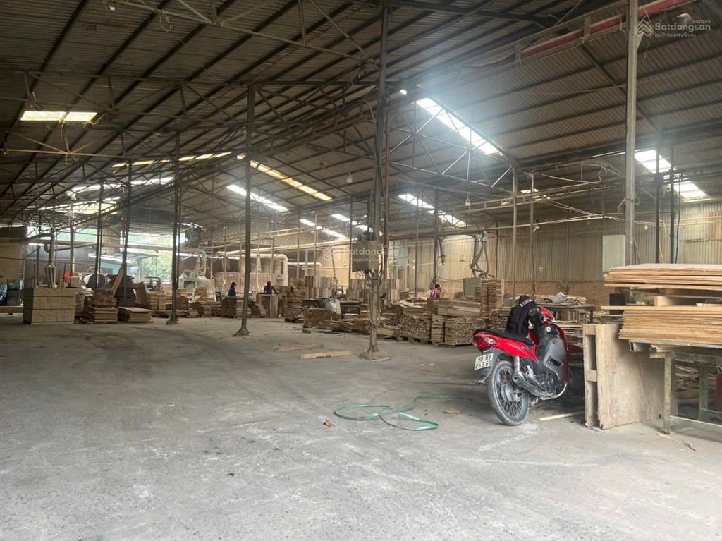 Bán xưởng 2.000m'  cụm cn thiện tân, đồng nai
* giá chỉ 6 tỷ  thương lượng nhẹ