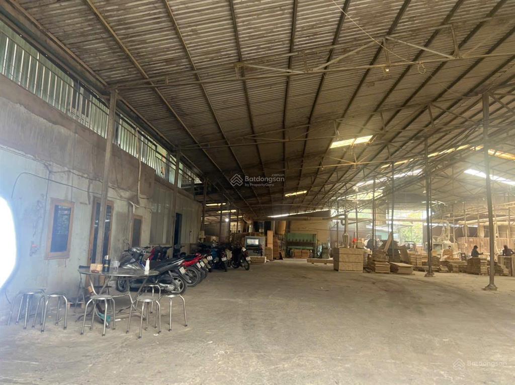 Bán xưởng 2.000m'  cụm cn thiện tân, đồng nai
* giá chỉ 6 tỷ  thương lượng nhẹ