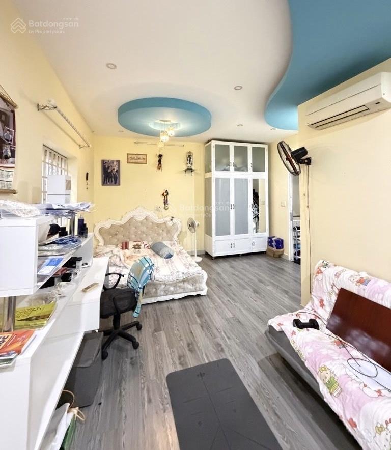Gấp hạ 500tr đường nguyễn văn công, 4tầng (5.2 x 19) nở 7m, oto vào nhà ngay cv gia định