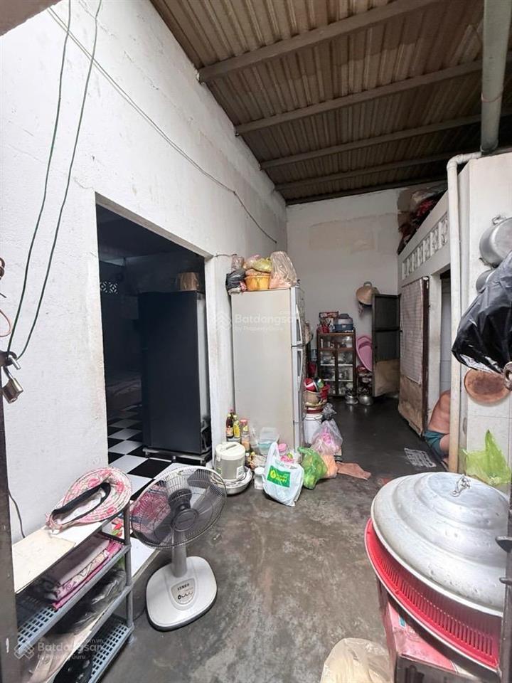 Nhà nát (5.8 x 15) phù hợp xây mới, chdv  hẻm thẳng 1 trục gần mặt tiền ngô tất tố, bình thạnh