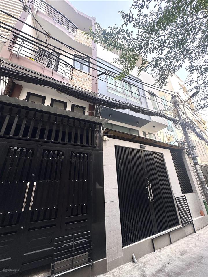 Ngay phan xích long, hẻm oto  nhà đẹp ở ngay, 3tầng (5 x 9.5) có sân thượng  chỉ 7.3tỷ