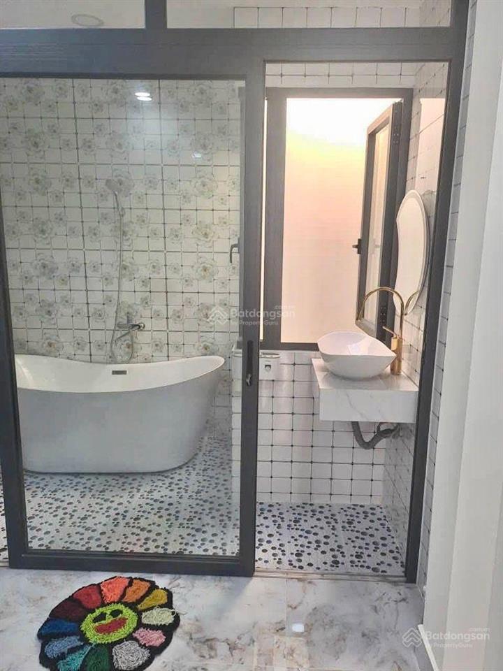 Hàng hiếm  oto vào nhà (4 x 12.5m)  (4p ngủ) đường nguyễn xí, bình thạnh gần chu văn an