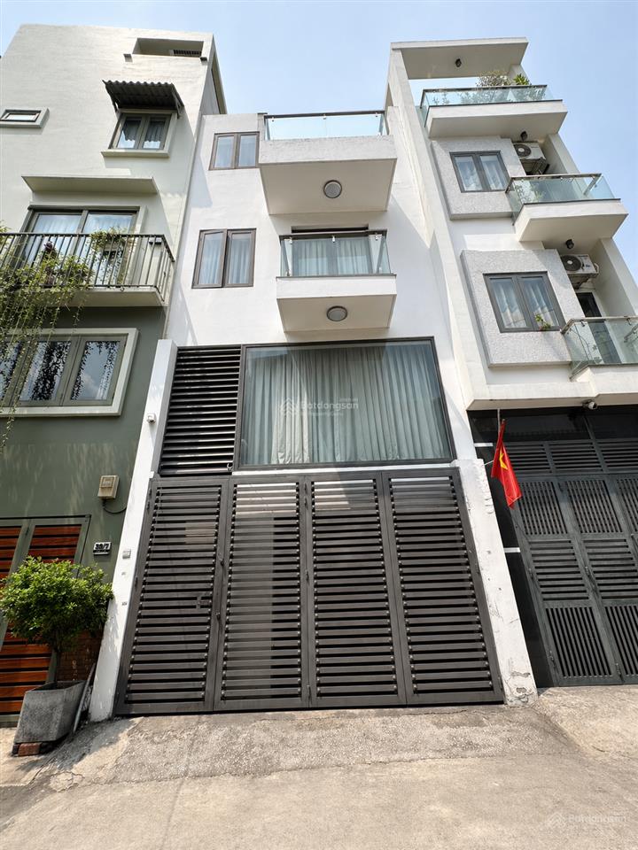 Ngộp giảm từ 15.2 tỷ còn 12.5 tỷ  hẻm 6m, 80m (5 x 16)  4 tầng có gara đỗ oto gần chợ bà chiều