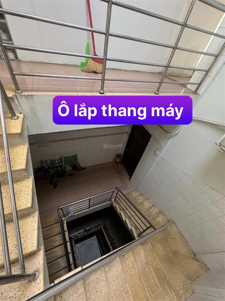Chdv  4tầng (6 x 21) (11phòng)  hẻm oto 5m. vị trí đẹp  40m thẳng trục ra mặt tiền quang trung
