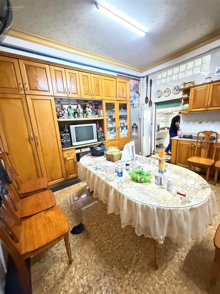 Ngang hiếm 6m (6 x 32m)  chủ gấp bán đường bùi đình tuý l, 3 tầng hẻm oto thông gần mặt tiền