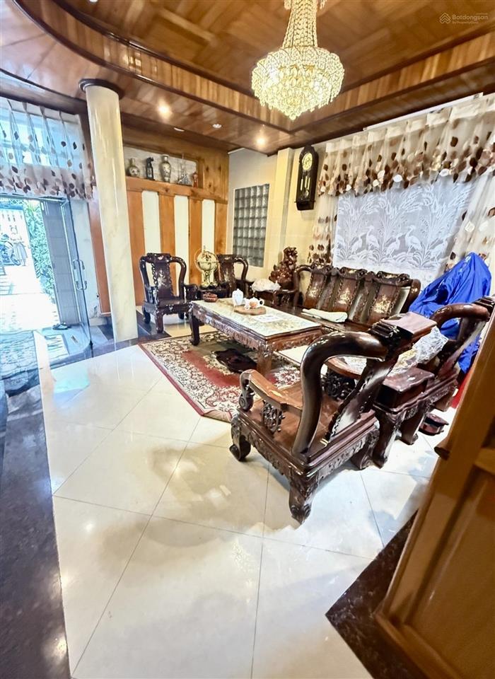 Ngang hiếm 6m (6 x 32m)  chủ gấp bán đường bùi đình tuý l, 3 tầng hẻm oto thông gần mặt tiền