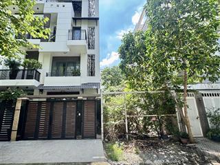 Gần mặt tiền đặng thuỳ trâm  đất trống (5 x 20.4) đường oto 6m  gần rạch xuyên tâm