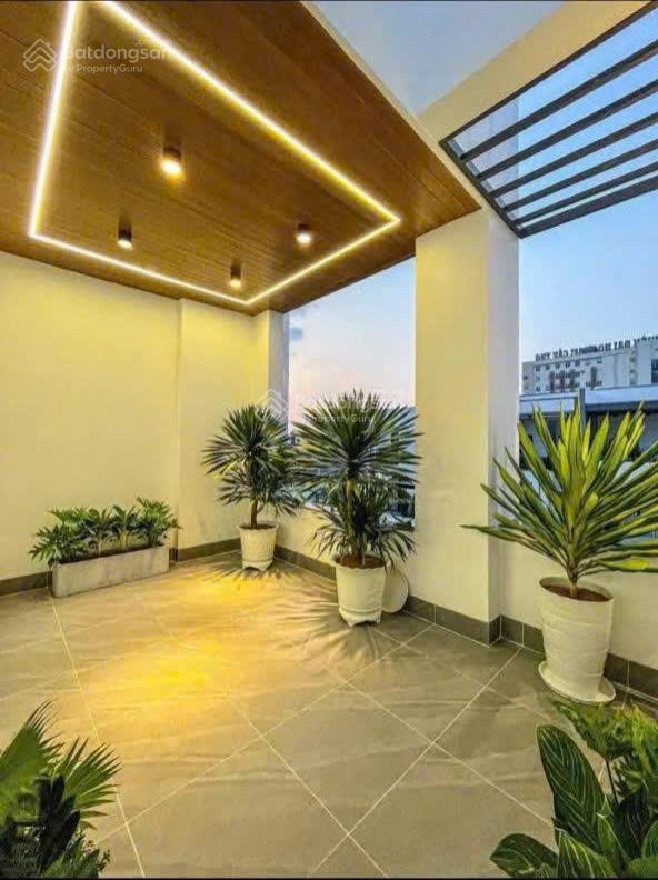 Nhà trung tâm tp. thủ dầu một diện tích 120m² mới xây 2 lầu, 4 phòng ngủ, 4 wc giá hời