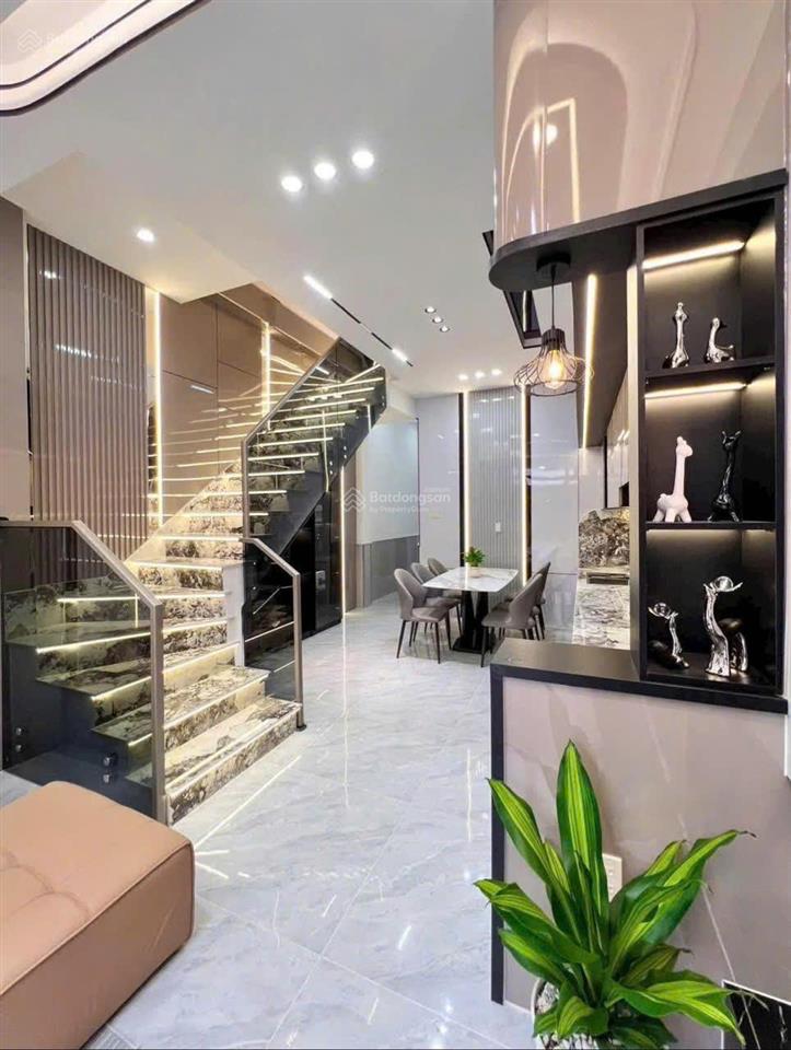 Nhà 2 tầng khu dân cư mới thành phố thủ dầu một 3 phòng ngủ 3wc đường xe hơi