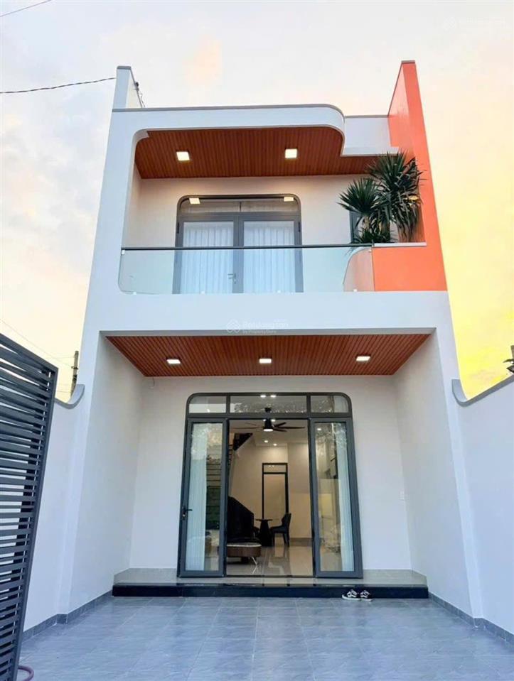 Bán nhà phố hiện đại  ngay trung tâm phường chánh hiệp  gần bệnh viện hoàn mỹ