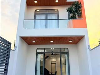 Bán nhà phố hiện đại  ngay trung tâm phường chánh hiệp  gần bệnh viện hoàn mỹ