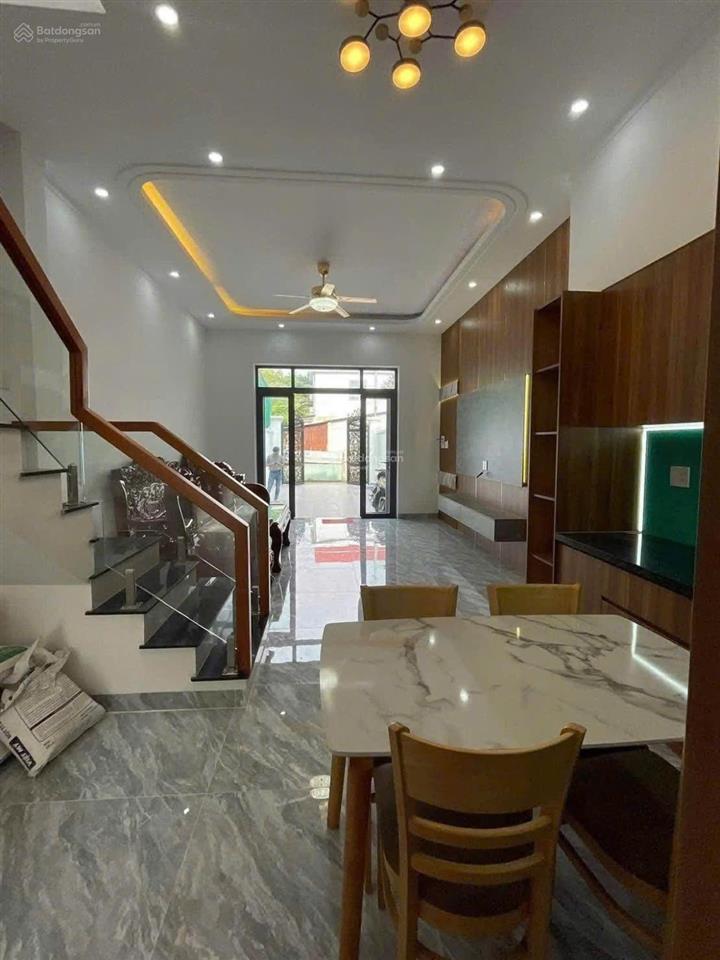 Nhà đẹp p. chánh hiệp  tp. thủ dầu một, 3 phòng ngủ, 3 wc, giá đầu tư