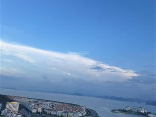 Bán căn hộ 2pn.tầng cao ban công dài mã 08. thứ 6 và 7. cuối tuần ace sẽ được ngắm bắn pháo