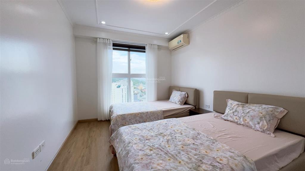 Bán cc new life tower, 3,65 tỷ, 102m2, 3pn, 2wc, view biển