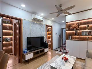 Em thi chuyên cho thuê chính chủ 2pn giá từ 14 triệu. tại home city 177 trung kính. xem nhà 24/7.