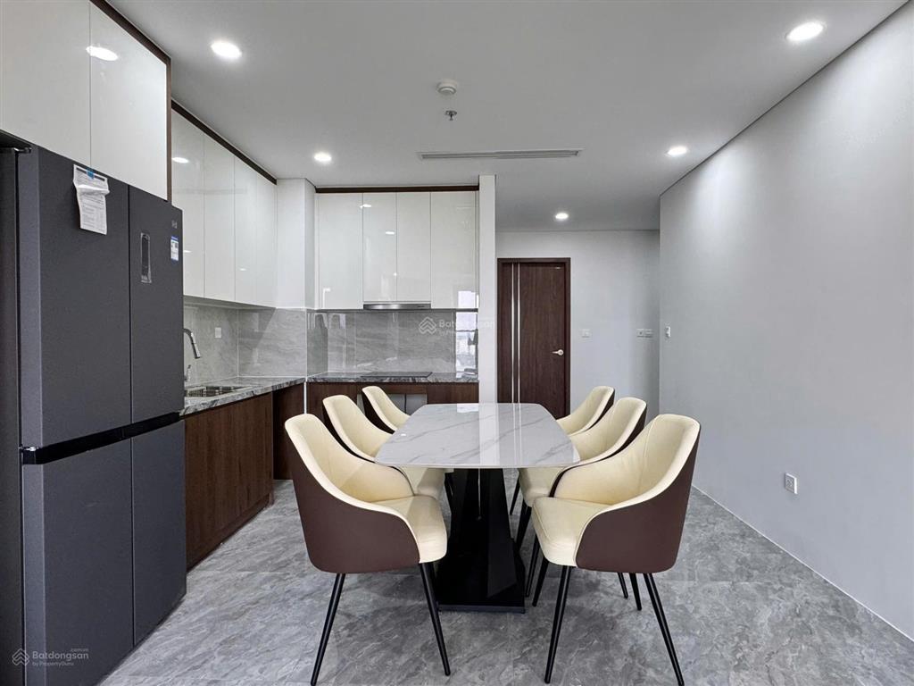 Giá cạnh tranh chung cư flc 265 ở cầu giấy. em có căn 3pn 2vs giá 22 triệu. căn hộ chính chủ