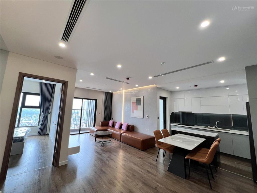 Em có căn 2 ngủ cho thuê chính chủ. giá 16 triệu. tại hoàng thành pearl, 55 nguyễn văn giáp