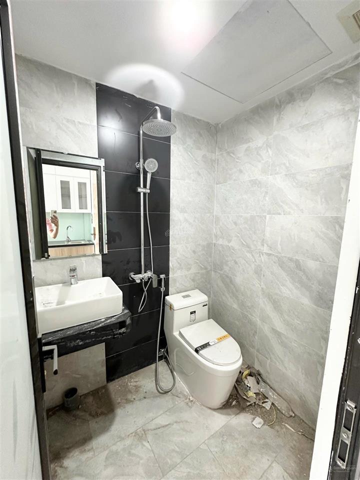 Gấp! cho thuê cc mini đẹp tại lạc long quân, 4,7 triệu/th, 25m2, nhiều tiện ích