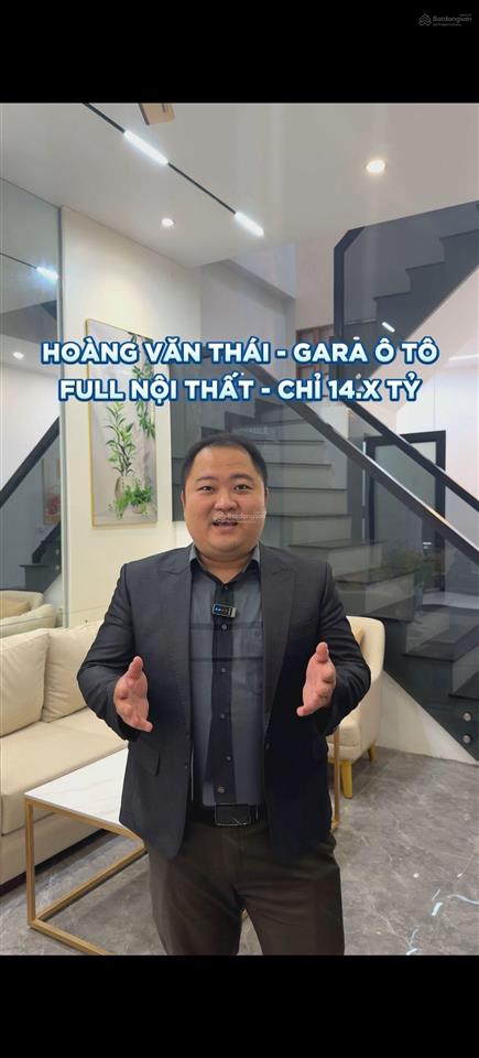 Bán gấp nhà hoàng văn thái 45m2 mặt tiền 4m 5 tầng full nội thất gara ô tô