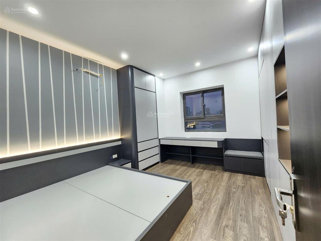 Bán nhà riêng tại khương hạ, 11,5 tỷ, 40m2, 3pn, 4wc, 5 tầng