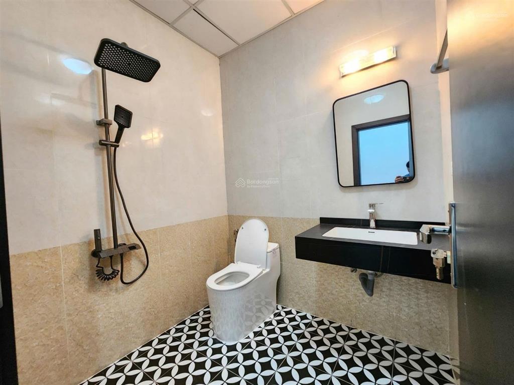 Bán nhà riêng tại khương hạ, 11,5 tỷ, 40m2, 3pn, 4wc, 5 tầng